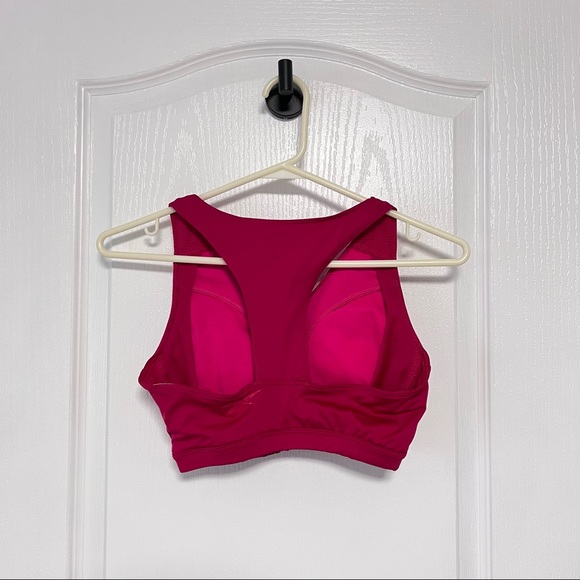 Brand New - Rebook Sports Bra - Picture 2 of 4